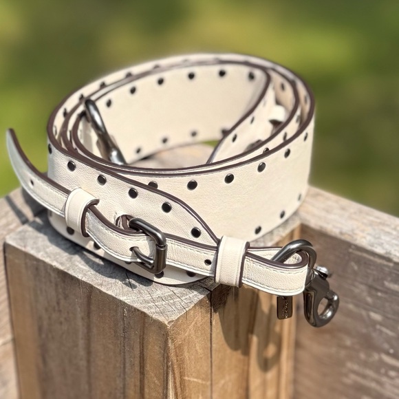 Coach Novelty Strap Leather Chalk Gunmetal Rivets - Picture 1 of 7